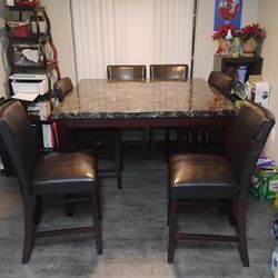 Mable High Pub Table