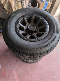 Rines con llantas nuevas