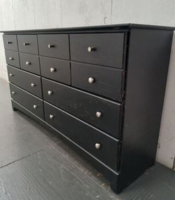 6 Drawer Dresser