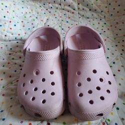Crocs Classic Clogs Girls Size C11pink.