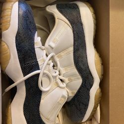 Jordan 11 OG Low Navy Snakeskin 2001