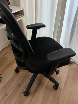 Black Ergonomic Office Chair with Armrests