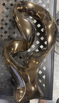 Abstract Metallic Twist Sculpture / Vase