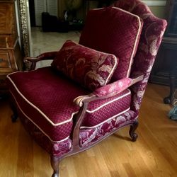 Beautiful Pennsylvania House High End Large Custom Burgundy Bergere Chair- Mint Condition 