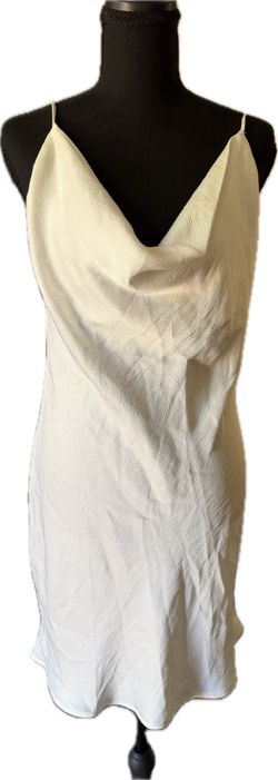 Miss Lola Women’s White Dress Large