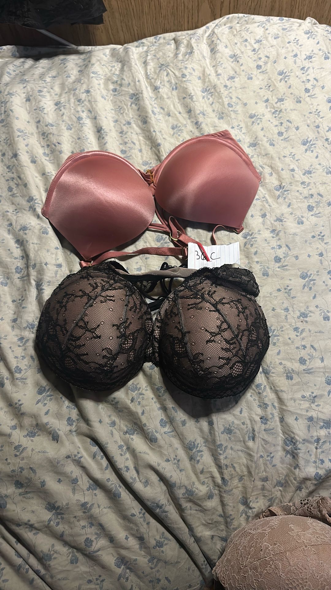 236C Victoria’s Secret Bras