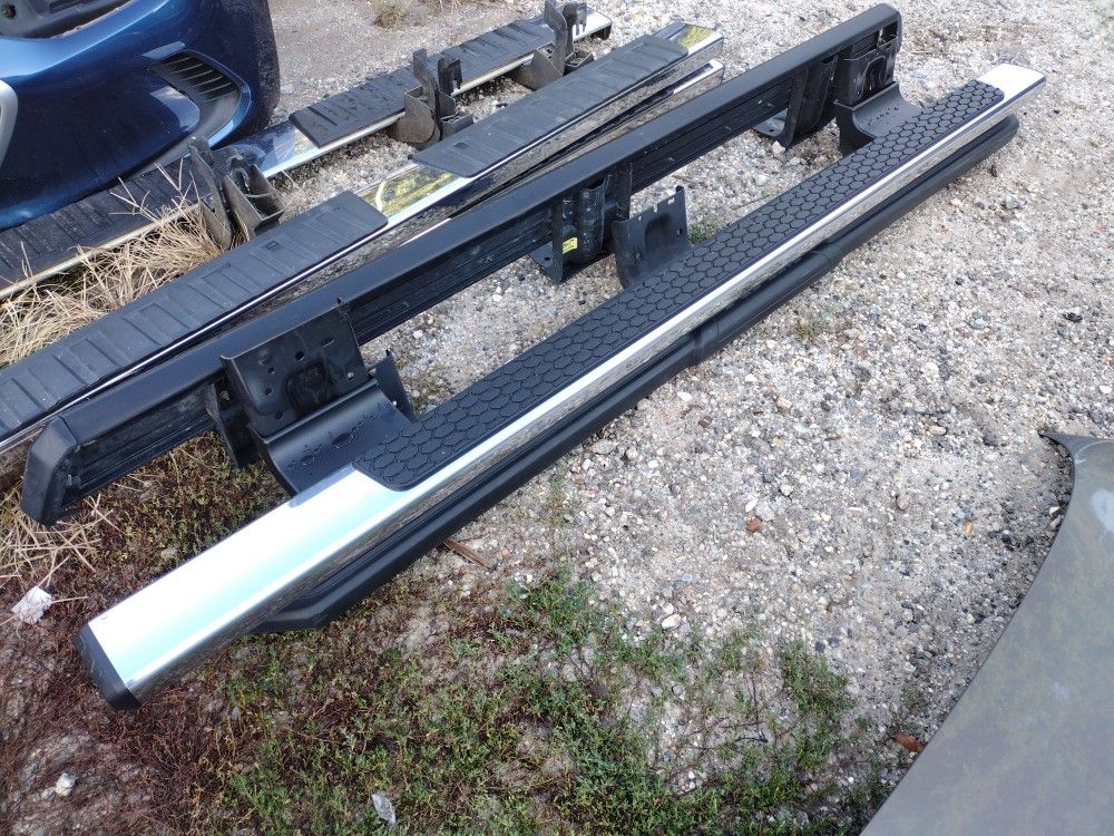 Only One Passenger Side Only Dodge Ram Brand New OEM Step Bar With Brackets
