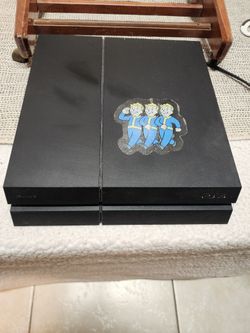 Sony PlayStation 4 Console