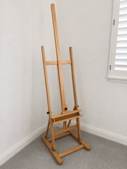 Standing Adjustable Wood Easel