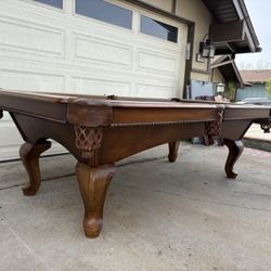 Pool Table 8ft ( Free Delivery & Set Up )