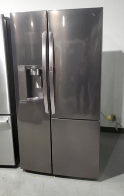 LG Side-by-Side Black Stainless Refrigerator
