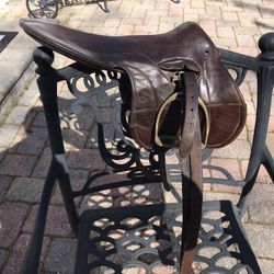 English Riding Saddle