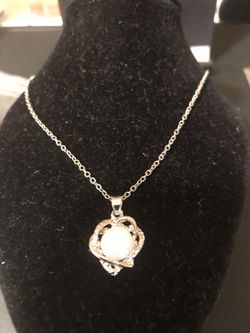 Women’s 925 sterling silver opal heart pendant necklace