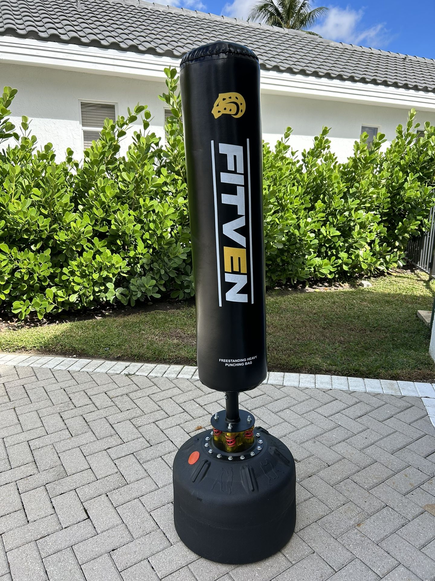 Fitven Freestanding Punching Bag. 
