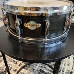 Pearl Masters Maple Snare Drum