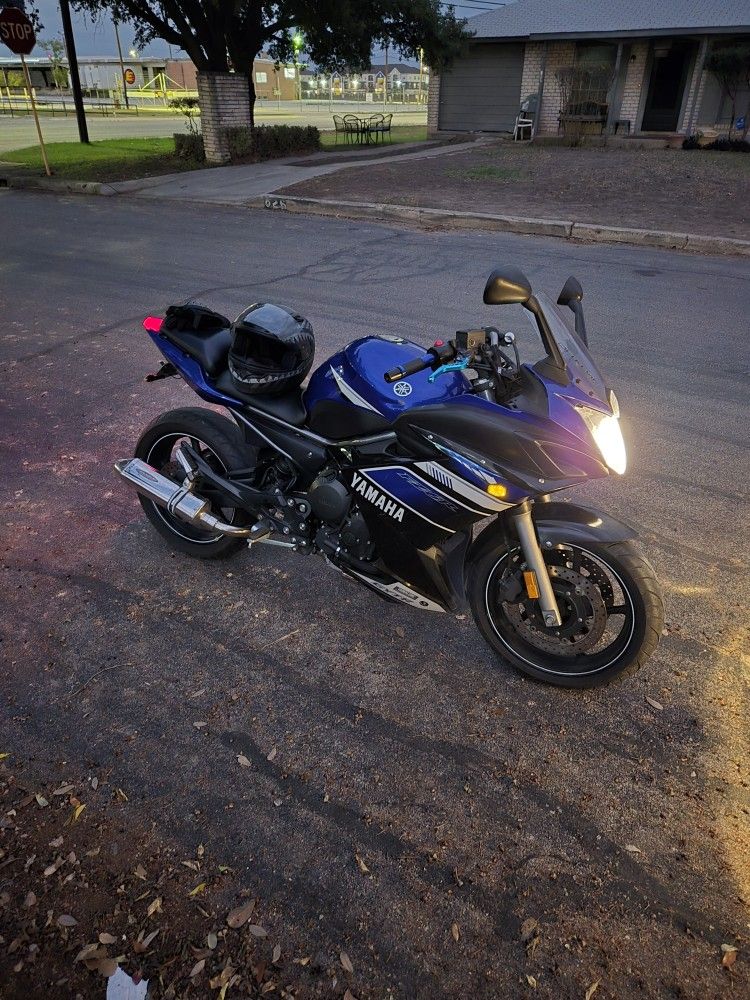 2013 Yamaha FZ6R