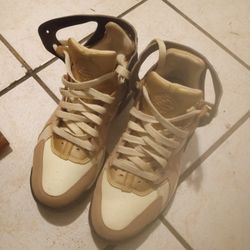 Nike Hurache 