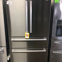 Bosch Counter Depth French Door Refrigerator CS