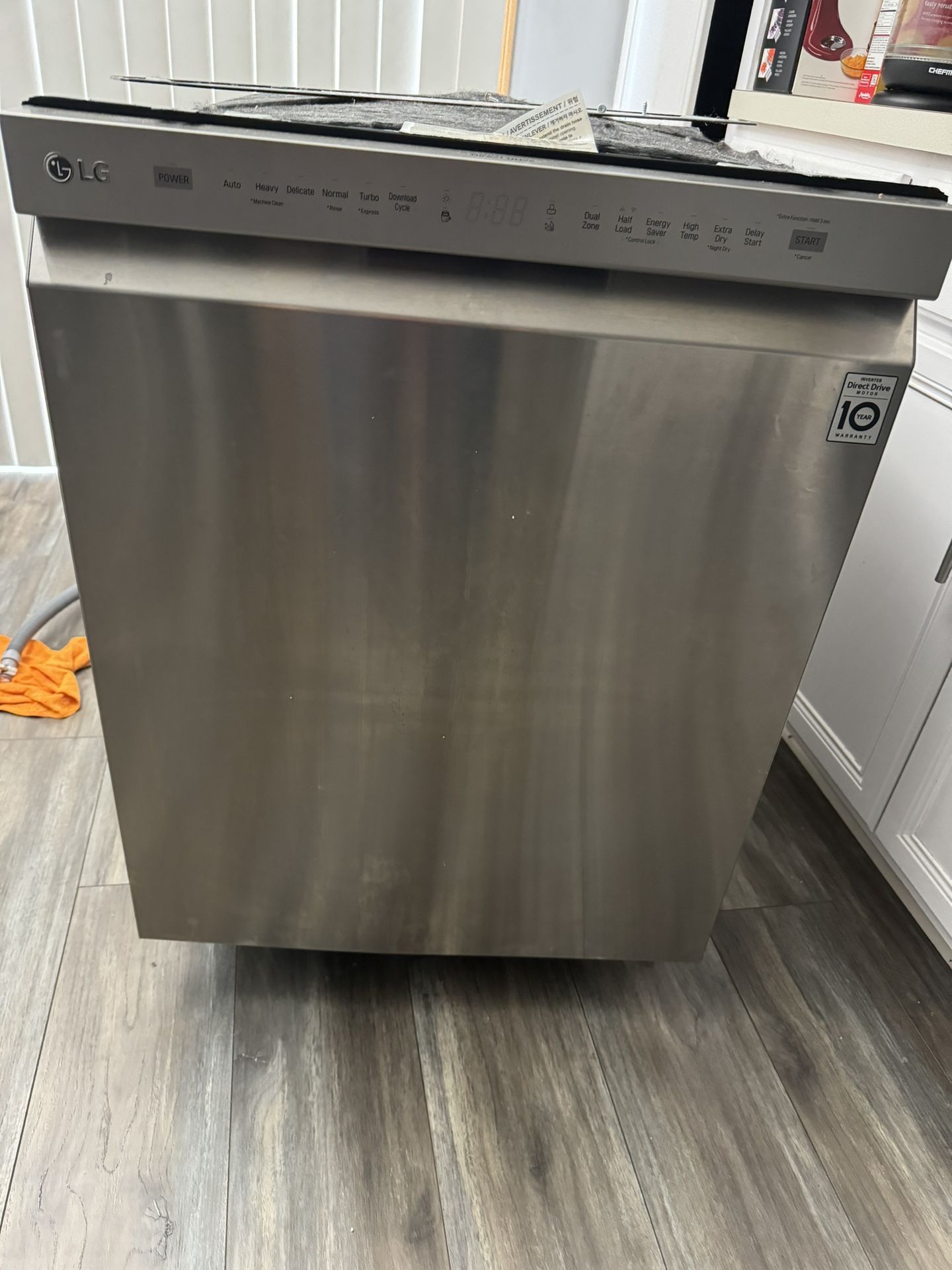 LG Dishwasher LDF5545ST