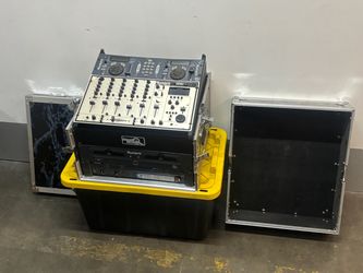 Music entertainment numark dm 1885x, mackie m 1400i, numark con 33 dj set