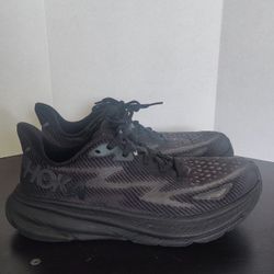 Hoka One One Clifton 9 Women’s Size 7.5B Black Cushioned Running Shoes