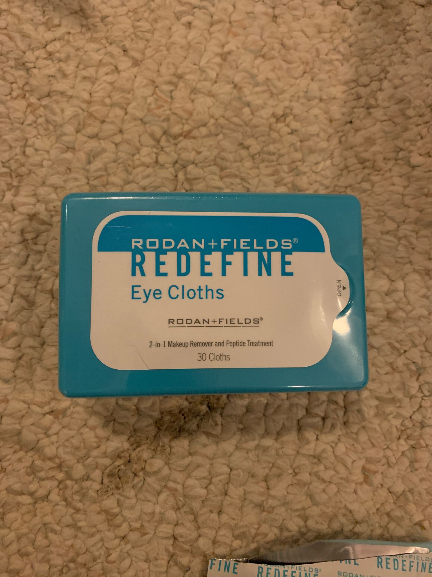 NEW Rodan + Fields Redefine Eye Cloths 30 2 in 1
