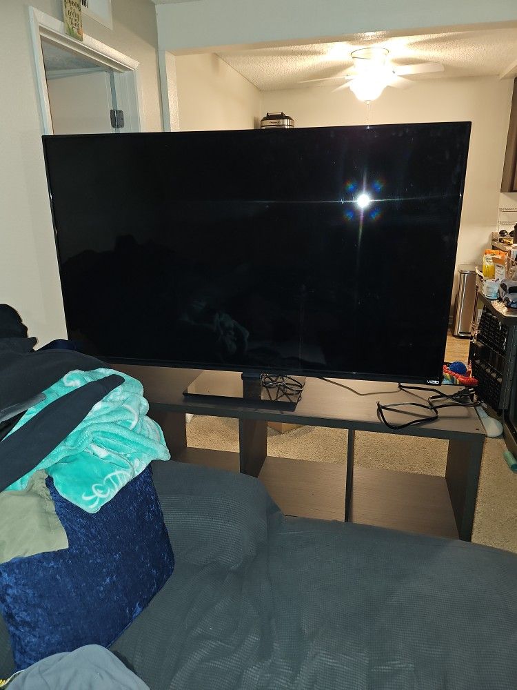 58" Vizio Tv With Power Strip Stand