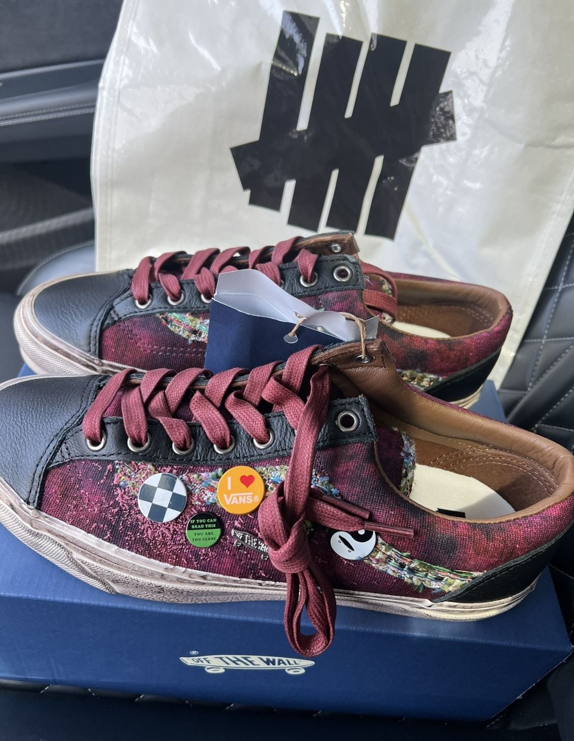 DS Vans Souvenir Chanel Size 9