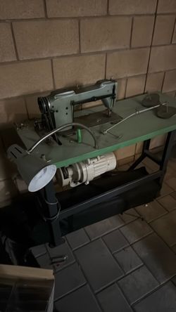 Industrial Sewing Machine with Table and Motor