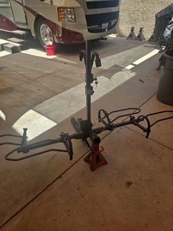 Hollywood fat tire two bike rack carrier great shape tilts and folds up $200