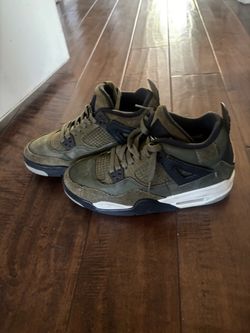 Jordan 4s size 6