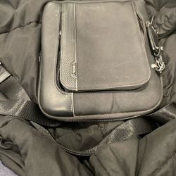 Black Tumi Bag 