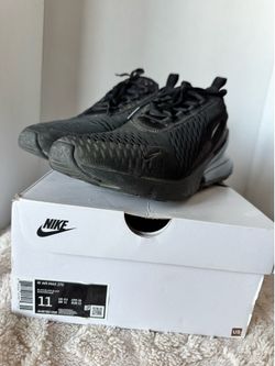 Nike Air Max 270 Triple Black Women’s Shoes Size 11 Men 9.5