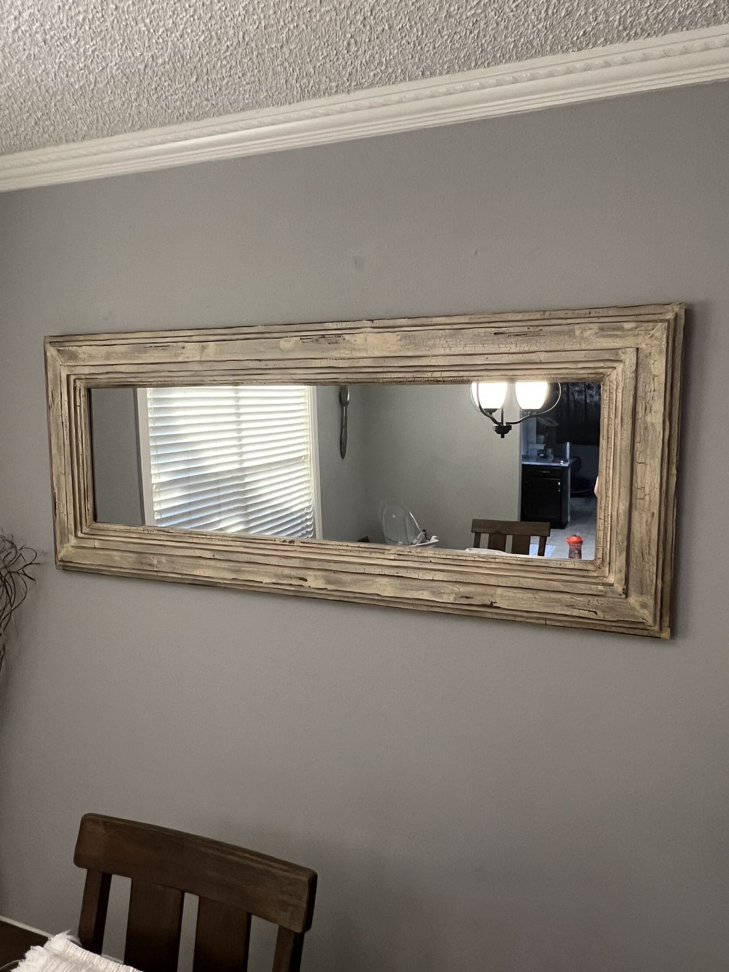 Wall mirror