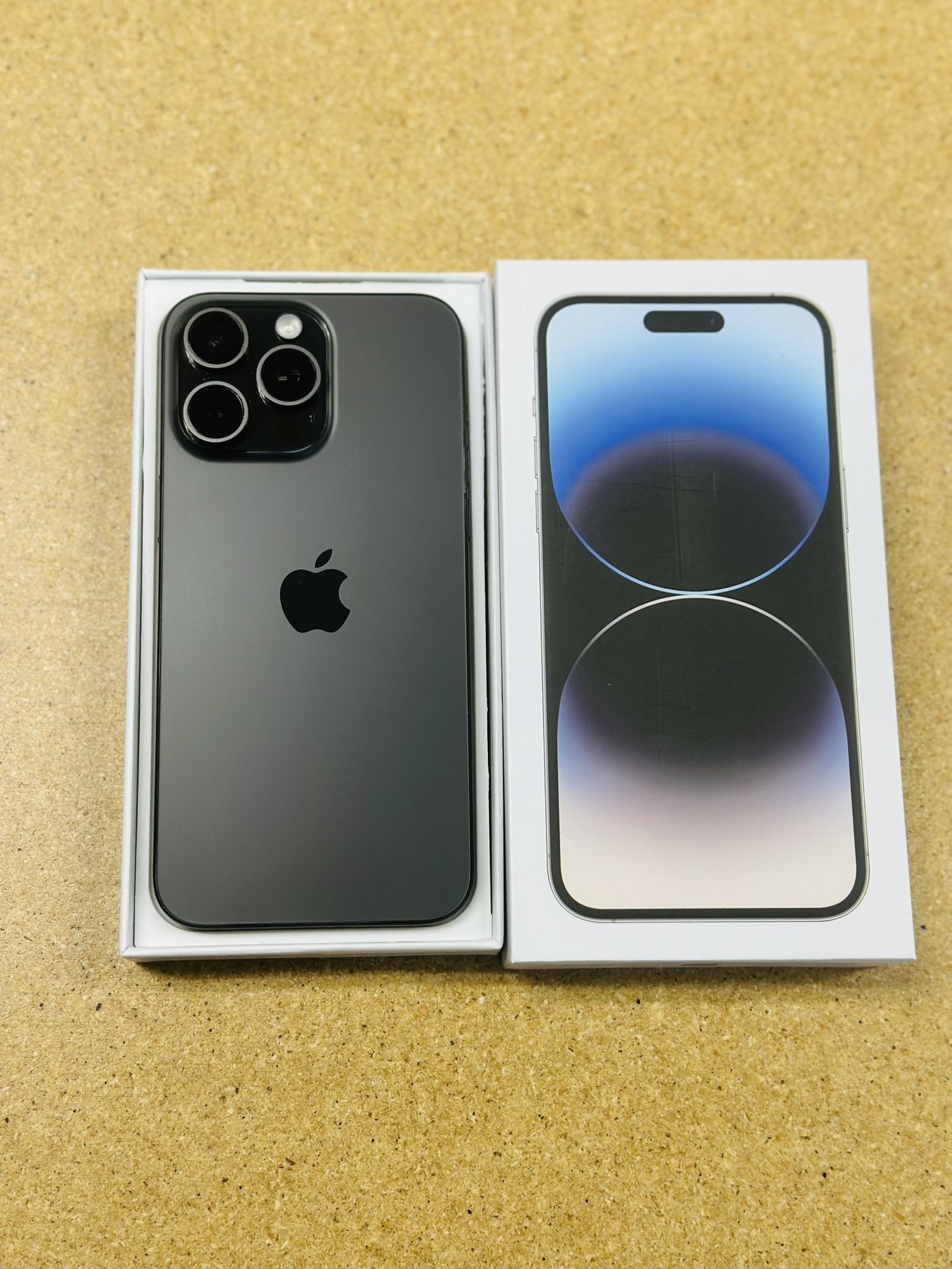 Apple iPhone 15 Pro Max 512gb Unlock With 3 Months Warranty