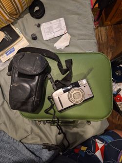 Cannon camera Z115 Caption