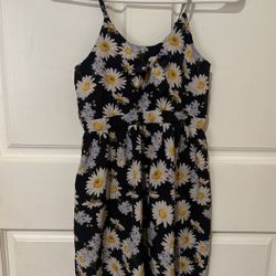 daisy dress