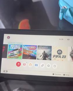 NINTENDO SWITCH