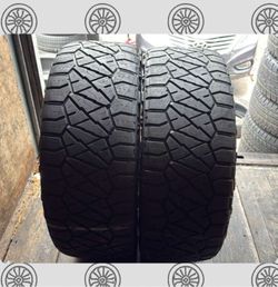 275 50 22 Nitto Ridge Grappler Set of 2 Used Super Clean Set