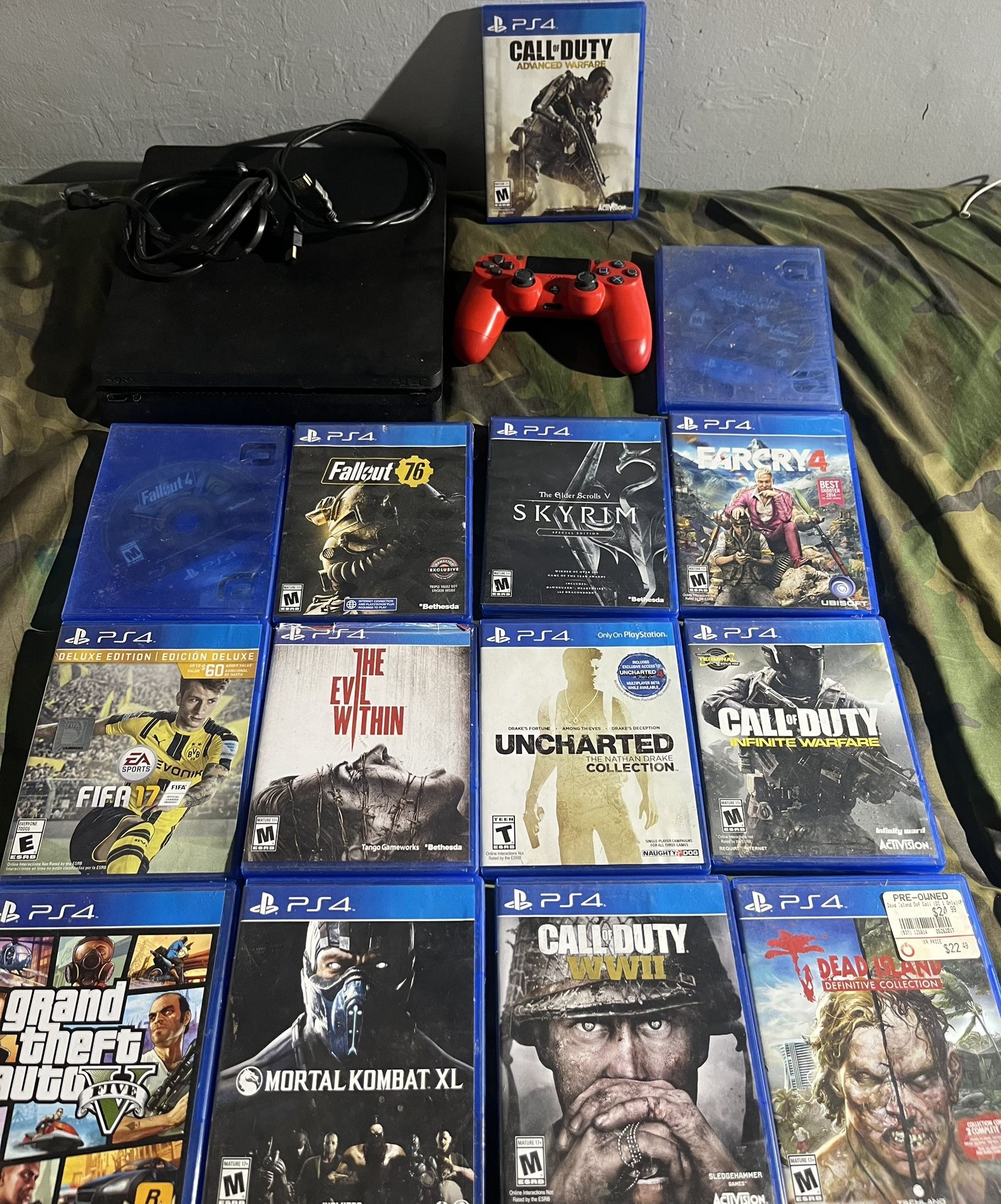 500Gs PS 4 Bundle 14 Games Red One Controller 