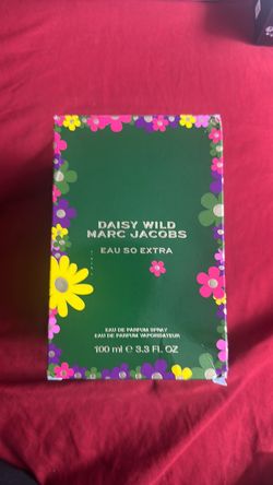 Marc Jacobs Daisy Wild