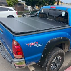 Silverado / Ram / F-150 / Sierra /Tundra / TacomaTri Fold Hard Covers