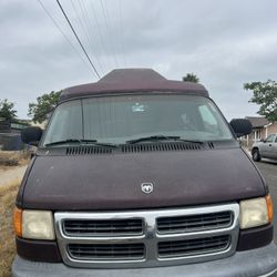 1999 Dodge Ram Van