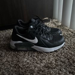 Nike Women’s Black Shoes 