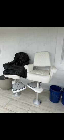 Captain Seats with Sea Deck