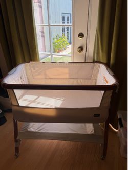CoZee Bedside Crib