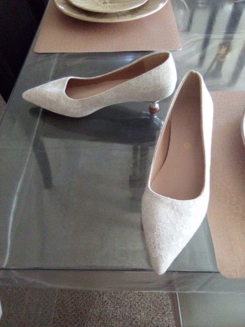Color White Brand New
