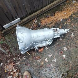 GM Turbo 400 Transmission Low Miles