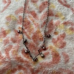 Silver Tone Necklace 