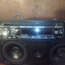 Sony Car Stereo With CD Player, Auxiliary, Bluetooth Etc Detachable Face.